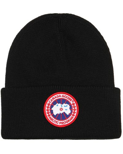 Canada Goose Arctic Disc Ribbed Wool Beanie Hat - Black