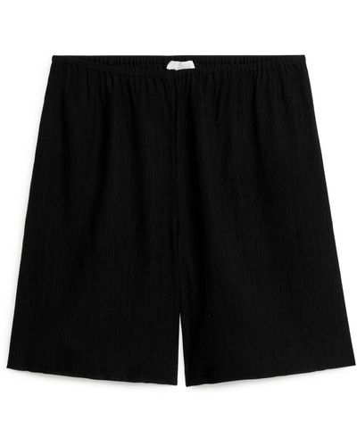 ARKET Loose Fit Crinkled Shorts - Black