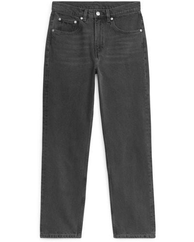 ARKET Jade Cropped Slim Jeans - Grau