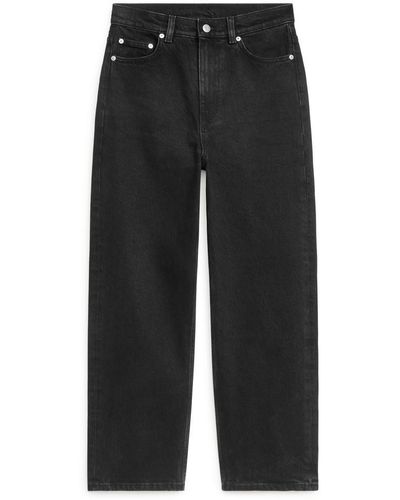 ARKET Rose Cropped Straight Stretchjeans - Schwarz