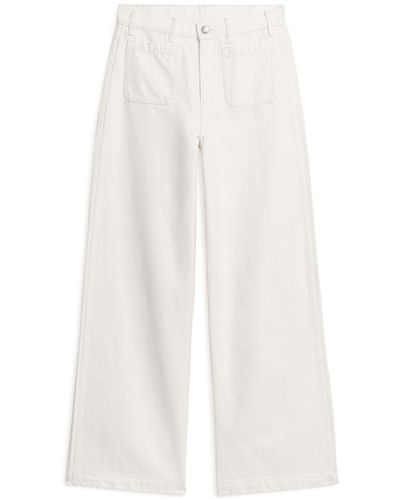 ARKET Lupine High Flared Jeans - White