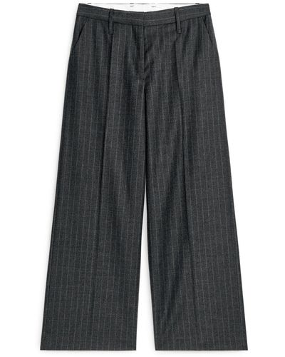 ARKET Low-waist Flannel Trousers - Grey