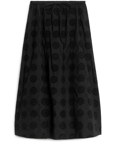 ARKET Broderie Anglaise Skirt - Black