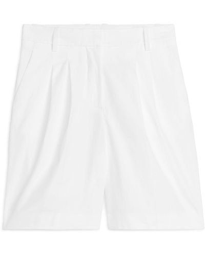 ARKET Relaxed Tailored Shorts - White