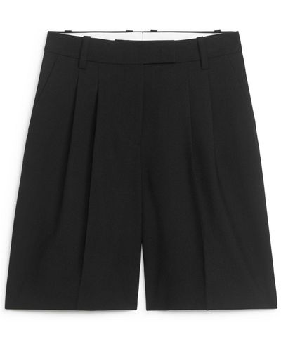 ARKET Tailored Wool Shorts - Black