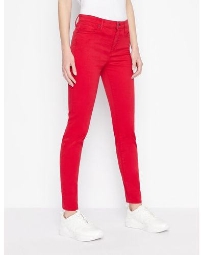 Armani Exchange Cinco bolsillos en denim J10 para jeans súper ajustados - Rojo