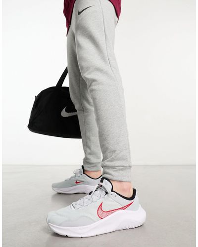 Nike Legend Essential 3 Nn Sneaker - Gray