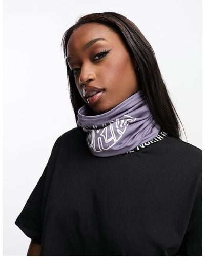 Écharpes et foulards The North Face pour femme, Réductions en ligne  jusqu'à 25 %