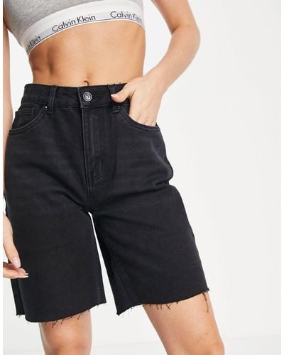 Vero Moda Longline Denim Shorts With Raw Hem - Black