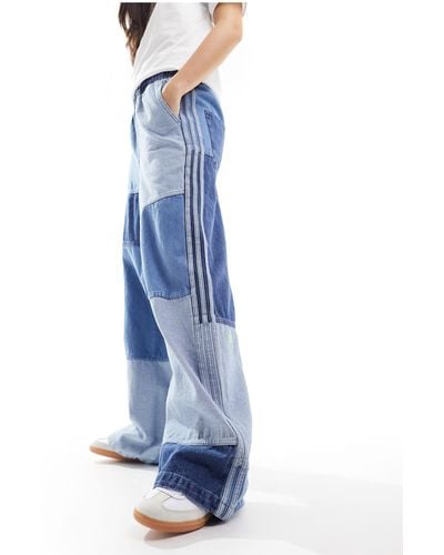 adidas Originals X ksenia schnaider – denim-jeans im patchwork-design - Blau