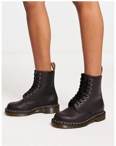 Dr martens 1460 soapstone leather shop ankle boots in black