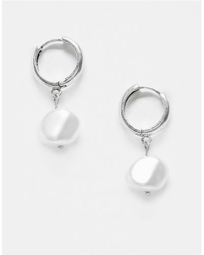 Reclaimed (vintage) Unisex huggie Hoops With Pearls - White