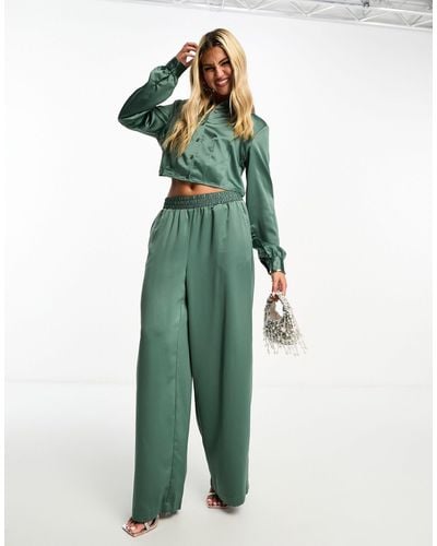 Vero Moda Pantalon d'ensemble large en satin - Vert