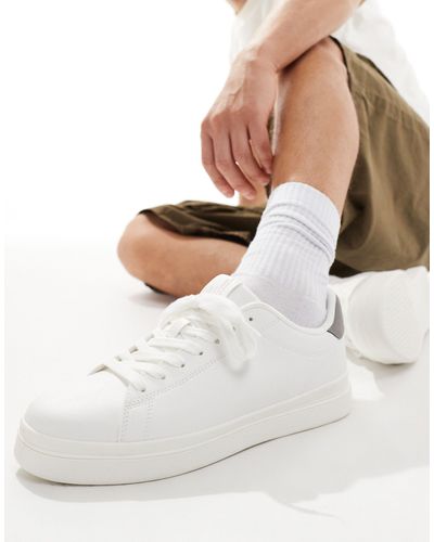 Pull&Bear Lace Up Backtab Trainer - White
