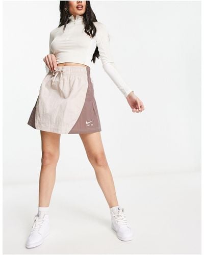 Nike Air - mini-jupe tissée - taupe - Blanc