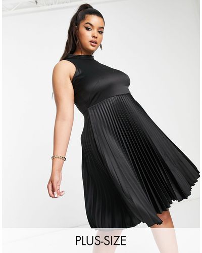 Closet London Plus Hoogsluitende Geplooide Mini-jurk - Zwart