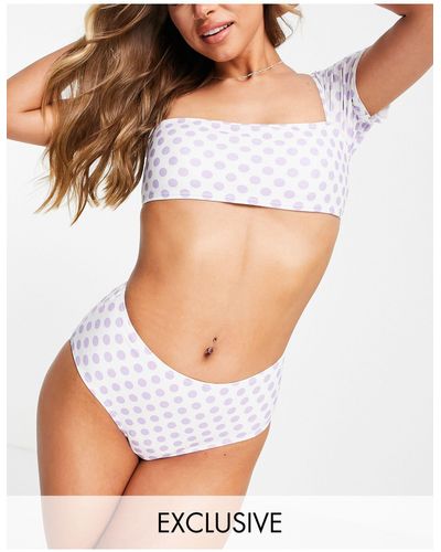 Pieces – exclusive – bikiniunterteil mit hohem bund und punktemuster - Weiß