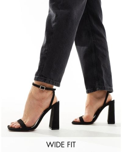 ASOS – wide fit – nora – filigrane sandalen mit blockabsatz - Schwarz