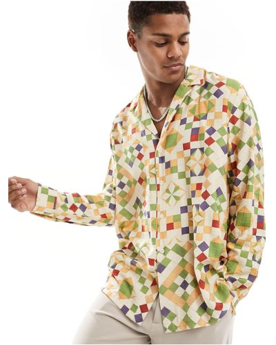 ASOS Camisa holgada con estampado estilo patchwork guateado cuello - Metálico