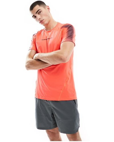Under Armour Heat Gear Armour Novely Fitted T-shirt - Red