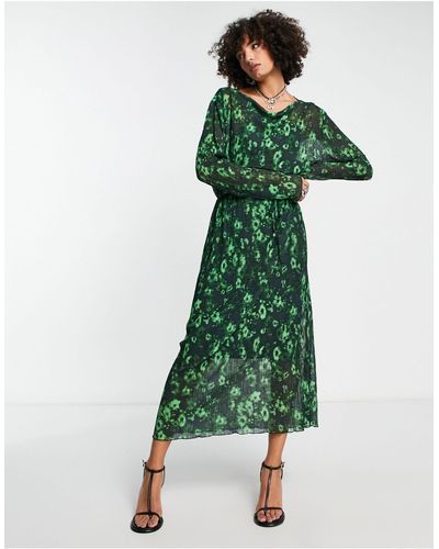 EDITED Vestido midi verde con estampado floral difuminado y lazada en la cintura