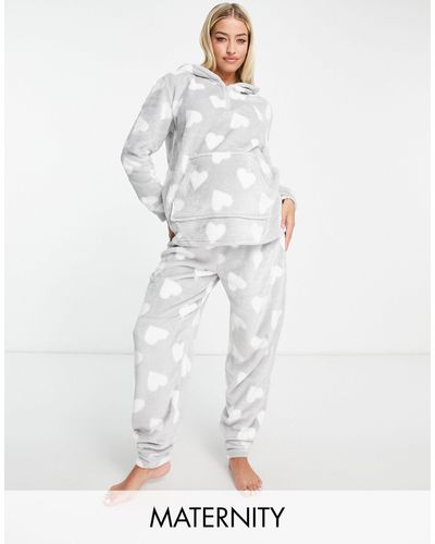 Loungeable Zwangerschapskleding - Donzige Pyjamaset Met Hartenprint - Grijs