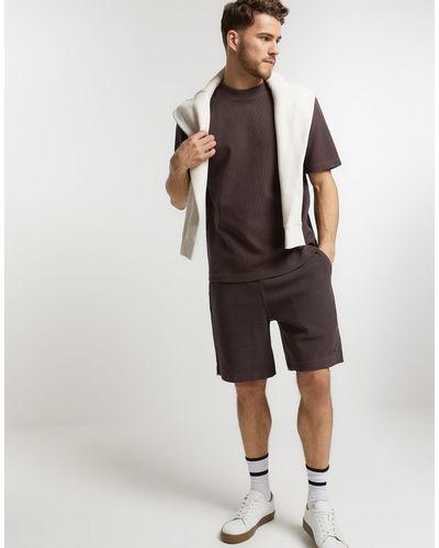 River Island Regular Fit Waffle Textured Shorts - Brown