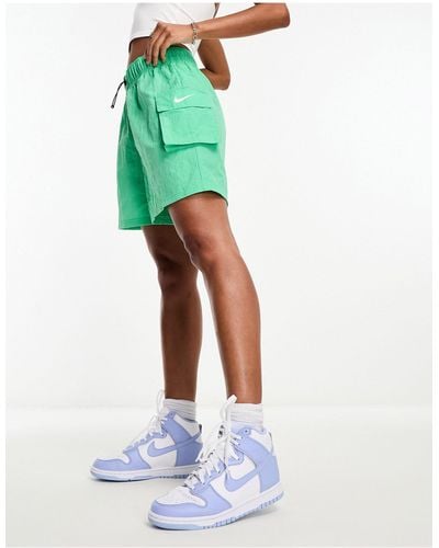 Nike Essential Woven Short - Green