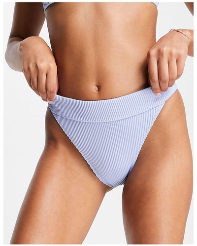 Hollister – geripptes bikiniunterteil mit hohem beinausschnitt - Blau