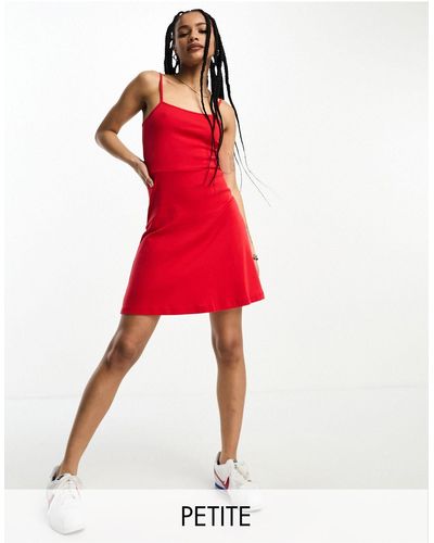Only Petite Exclusivité - robe d'été courte à fines bretelles - Rouge