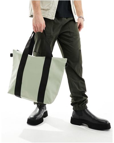 Rains Bolso tote pequeño verde salvia impermeable con correa - Negro