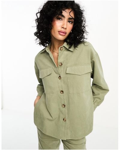 In The Style X Gemma Atkinson - Oversized Utility Overhemd - Groen