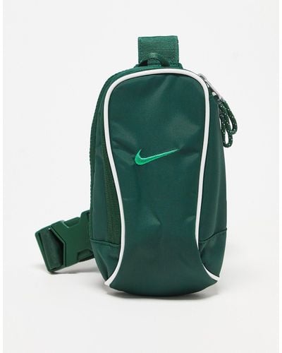 Nike Sportswear Futura 365 Faux Fur Cross-Body Bag (1L). Nike LU