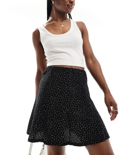 Pieces Textured Jersey Mini Skirt - Black