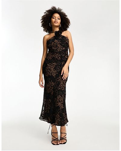 Robe a best sale fleur dos nu
