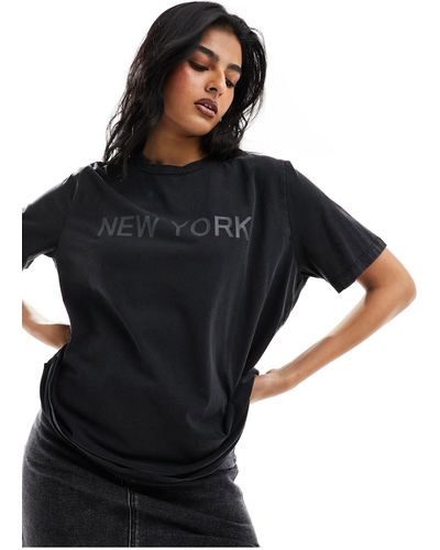 Vero Moda T-shirt oversize à imprimé new york - délavé - Noir
