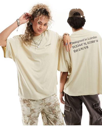 Collusion Unisex - t-shirt beige con stampa di coordinate - Metallizzato