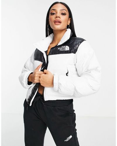 The North Face Nuptse - Cropped Jack - Wit