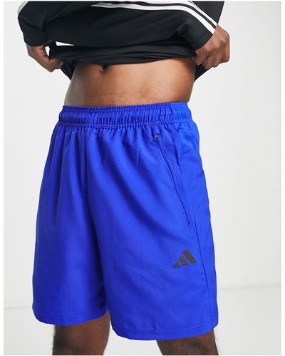 adidas Originals Adidas training – train essentials – shorts - Blau