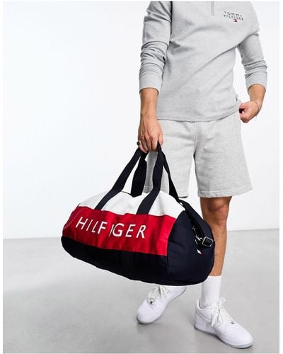 Pludselig nedstigning i går brud Tommy Hilfiger Duffel bags and weekend bags for Men | Online Sale up to 33%  off | Lyst