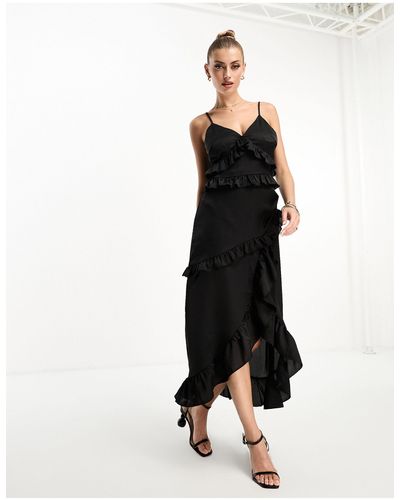 In The Style Exclusives - Maxi Cami-jurk Met Ruches Aan - Zwart