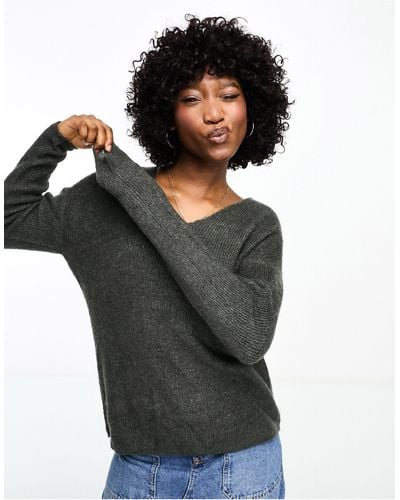 Vero Moda Lightweight V Neck Knitted Sweater - Black