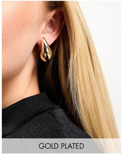 8 Other Reasons X Millie Hannah Teardrop Earrings - Black