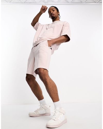 ASOS – schmal geschnittene shorts aus neoprenstoff - Weiß
