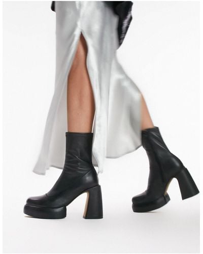 TOPSHOP Hannah Premium Leather Platform Ankle Boot - Black