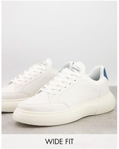Original Penguin Wide Fit Chunky Back Tab Sneakers - White