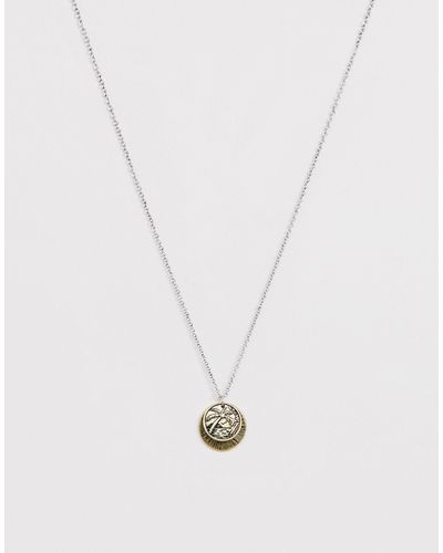 Classics 77 Circle Pendant Necklace - Metallic