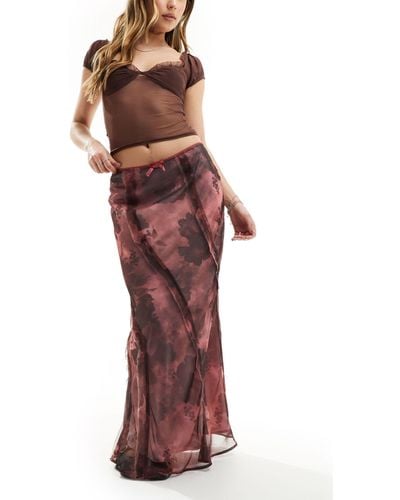 Reclaimed (vintage) Maxi Skirt - Red