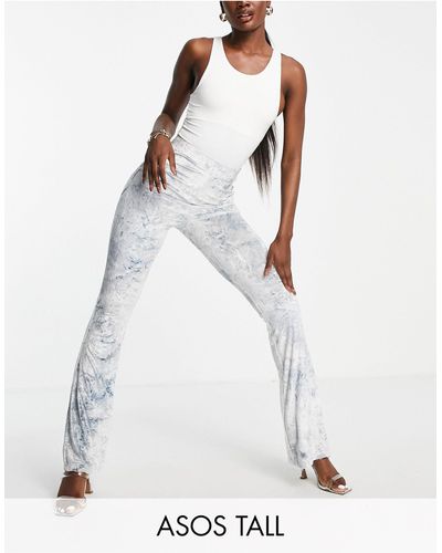 ASOS Asos design tall - pantalon évasé en velours frappé - bleu - Blanc