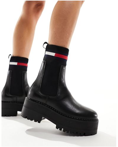Tommy Hilfiger Botas chelsea negras estilo calcetín con plataforma plana - Negro